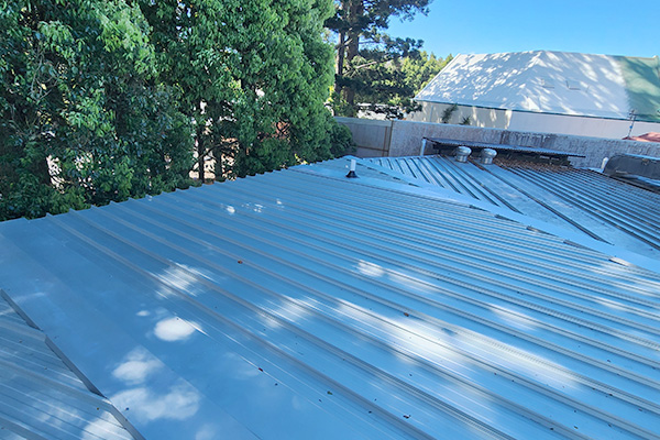 Commercial roofing installations
